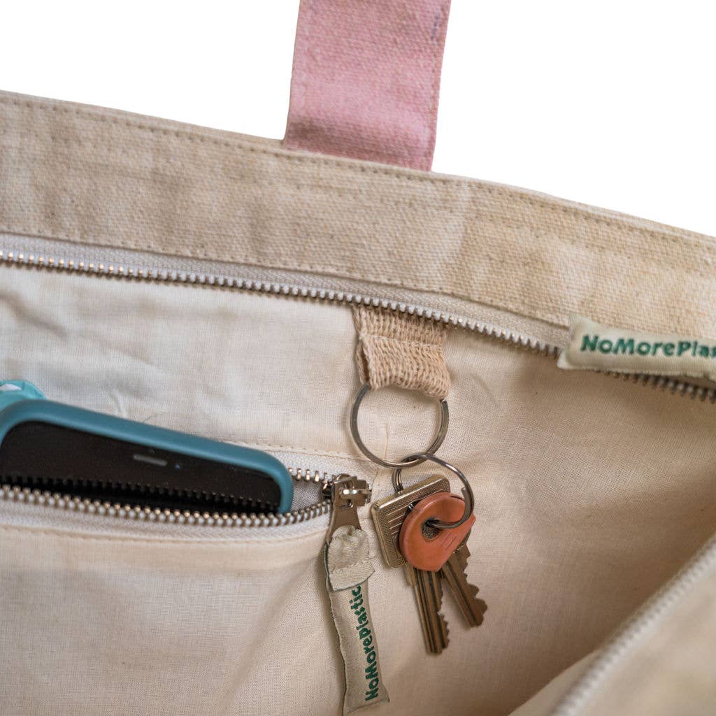 NoMorePlastic Bags - Nachhaltige Einkaufstasche Pink Hearts Hergestellt aus recycelter Bettwäsche