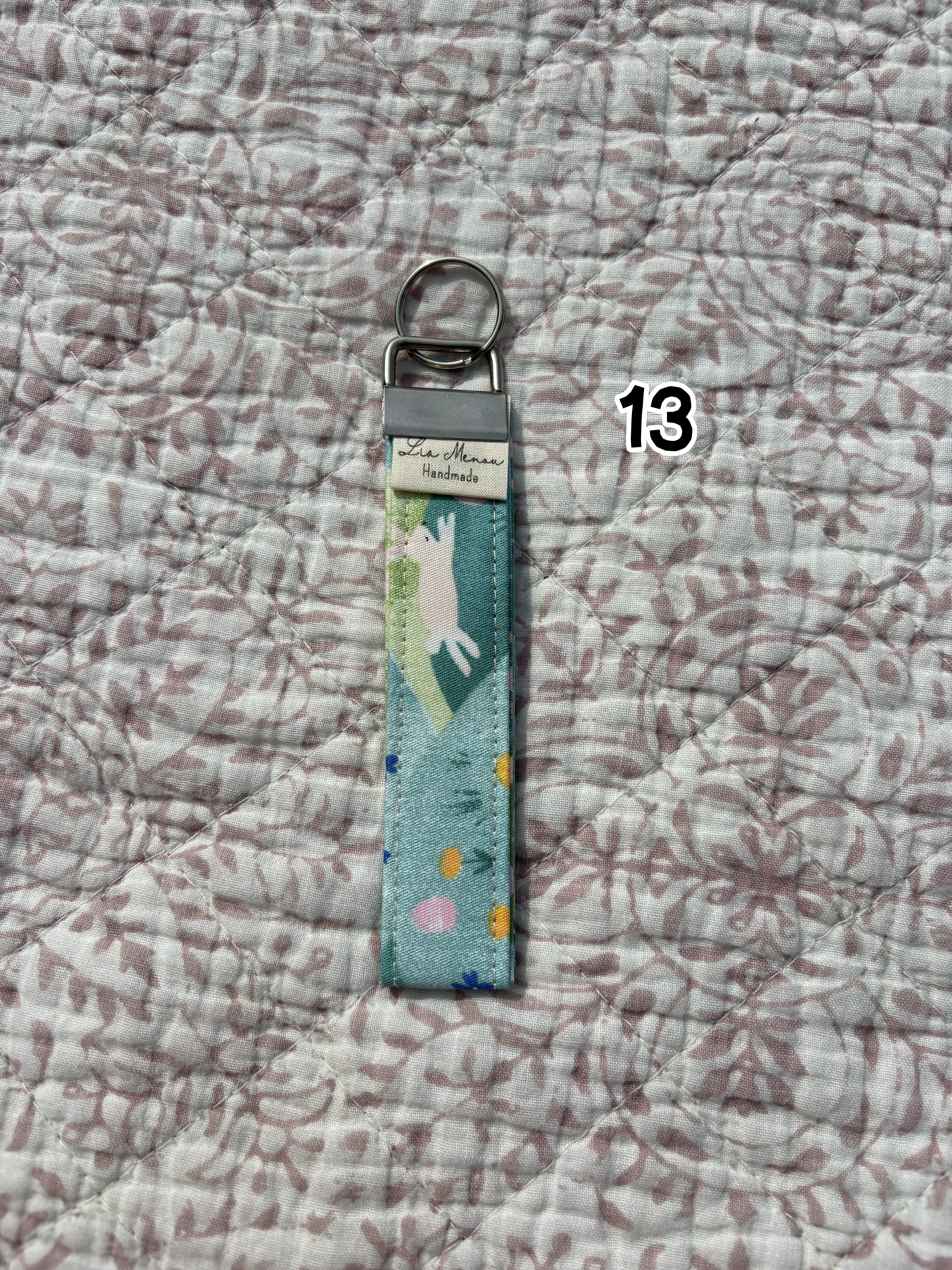Key bracelet/keychain