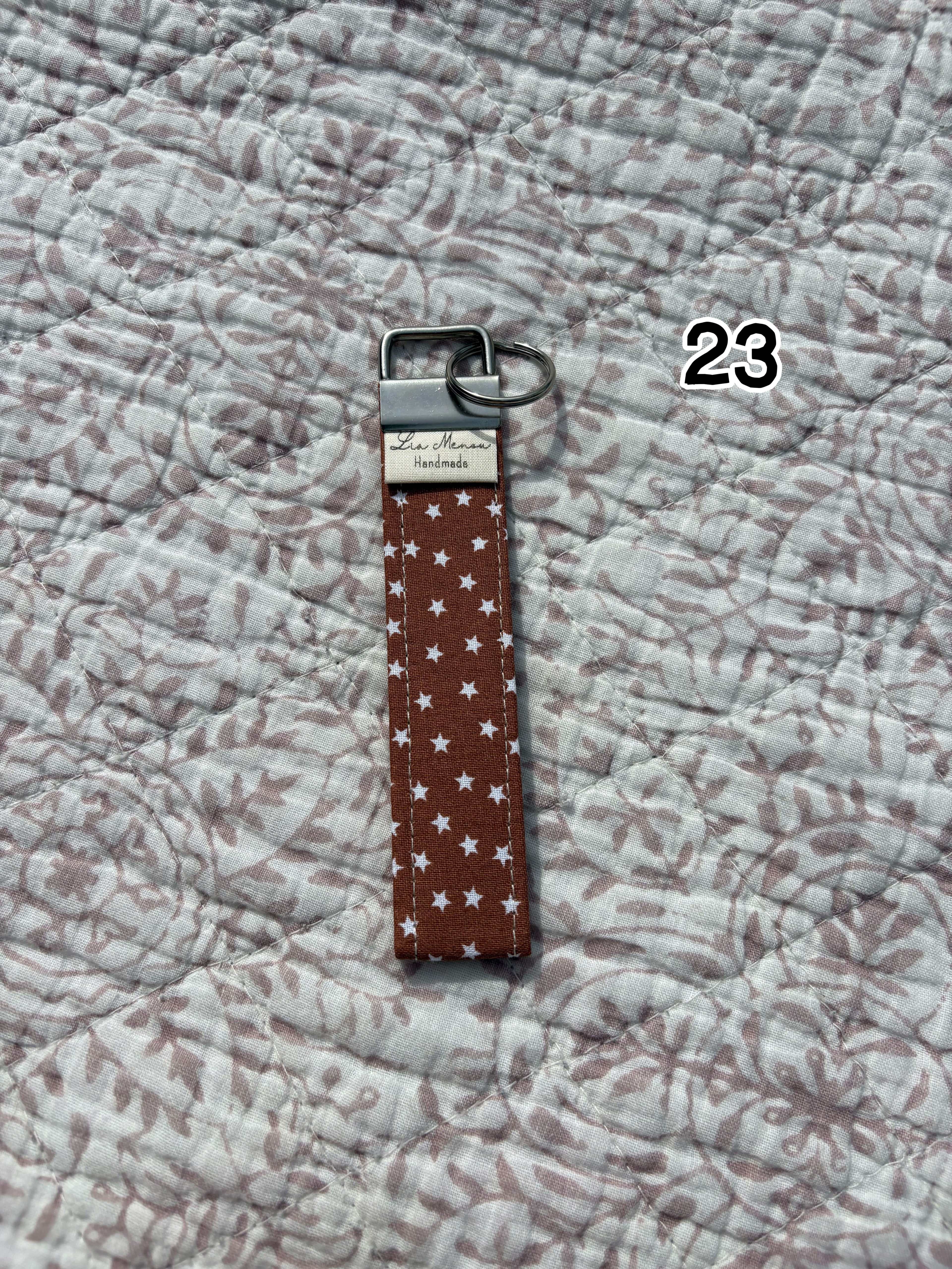 Key bracelet/keychain