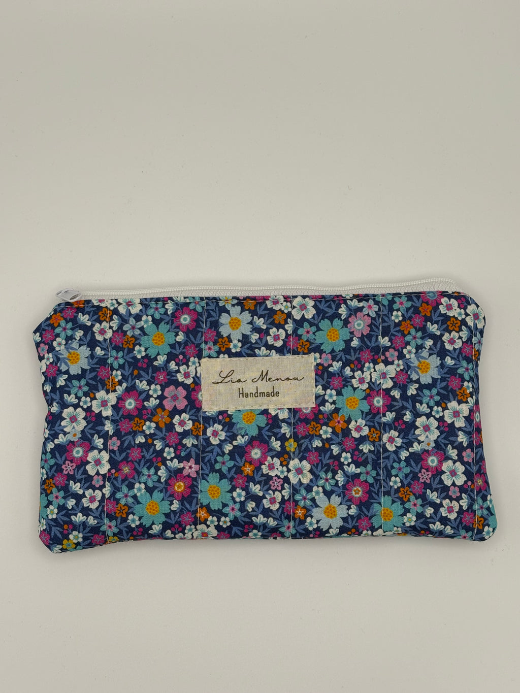 Handgemachtes Brillenetui blau mit bunten Blumen