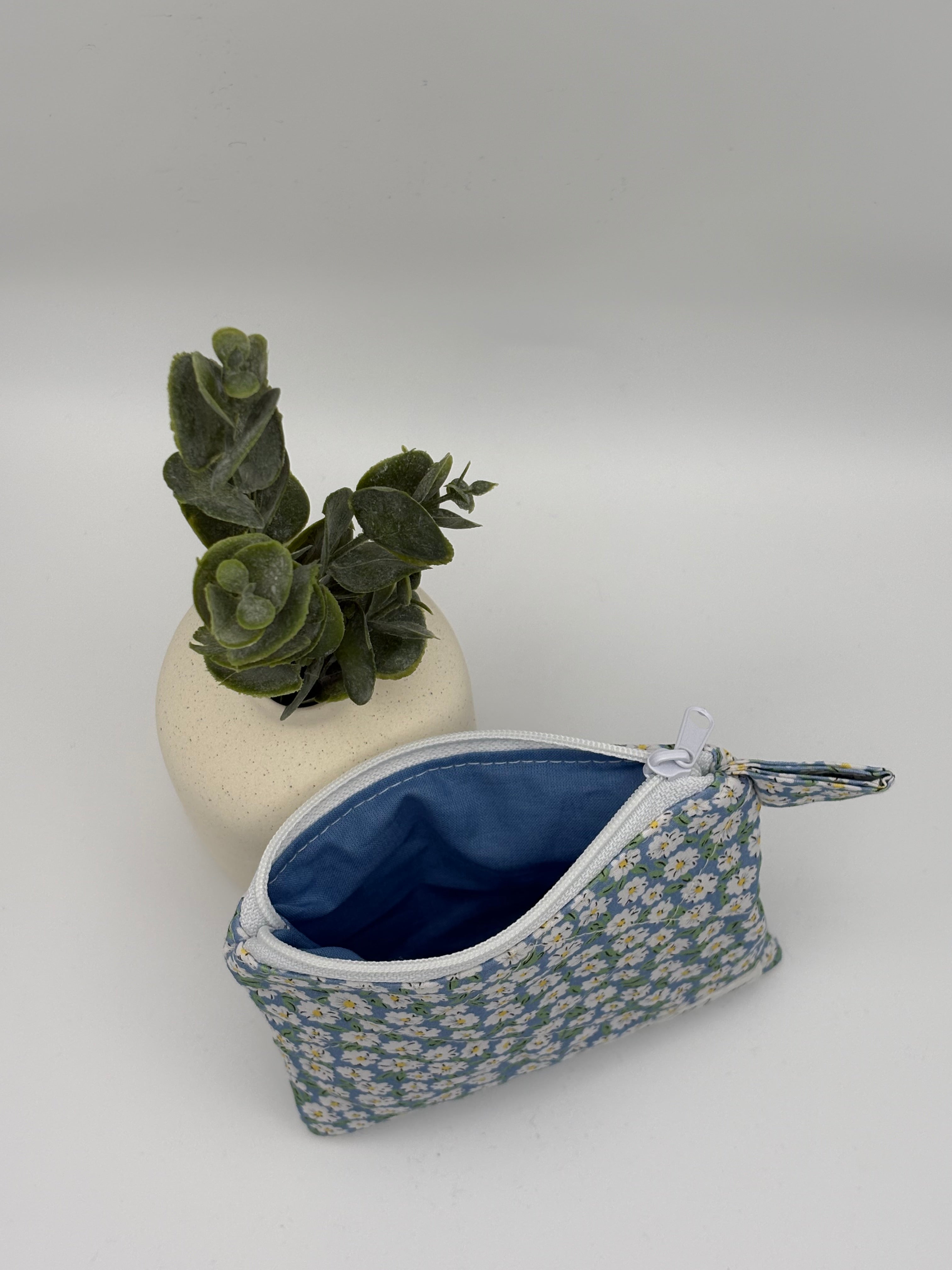 Mini Geldbörse Blau Weiße Margeriten Handgemacht