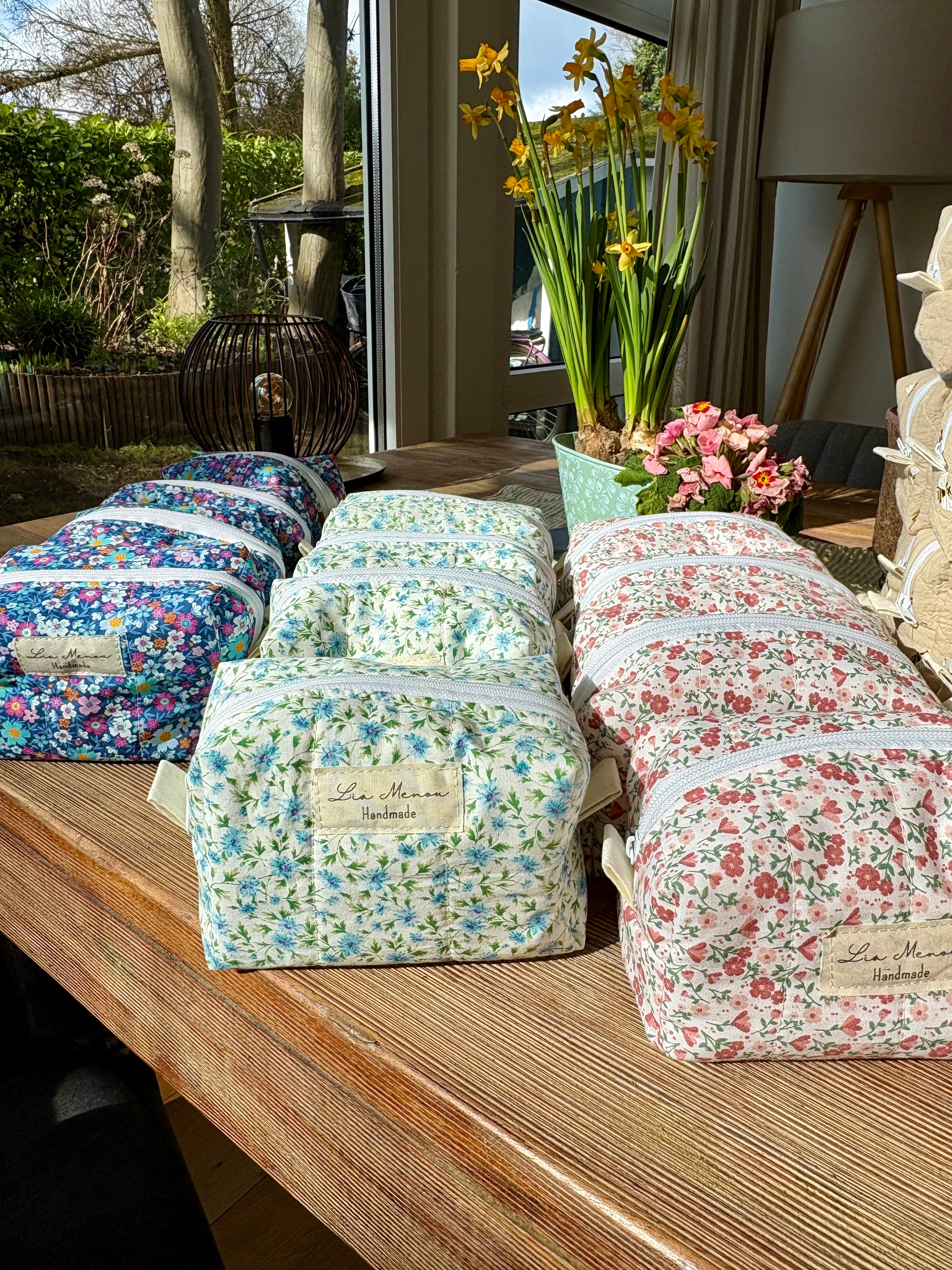 Mini Kosmetiktasche handgemacht – Lia Menou