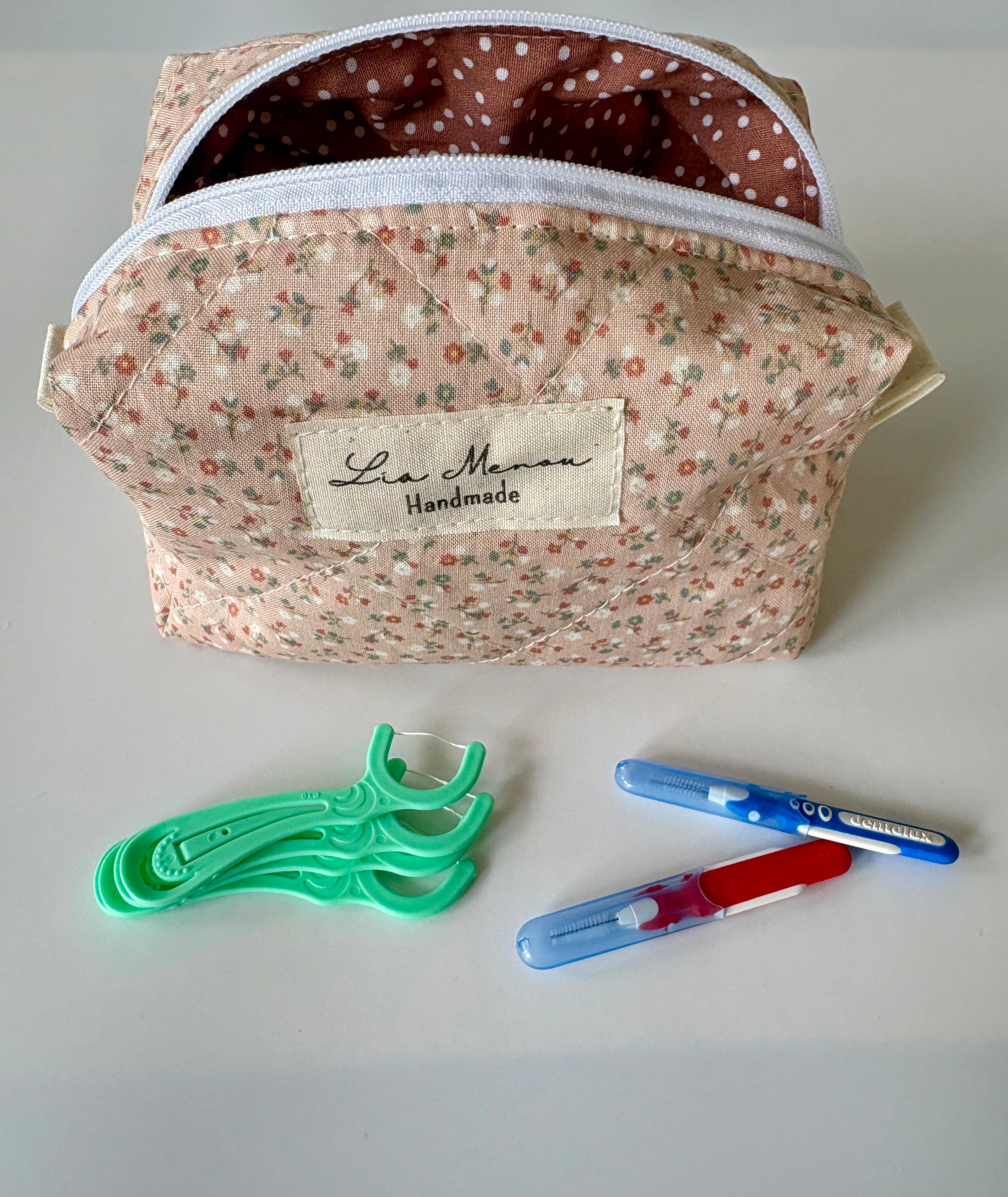 Mini Kosmetiktasche handgemacht – Lia Menou