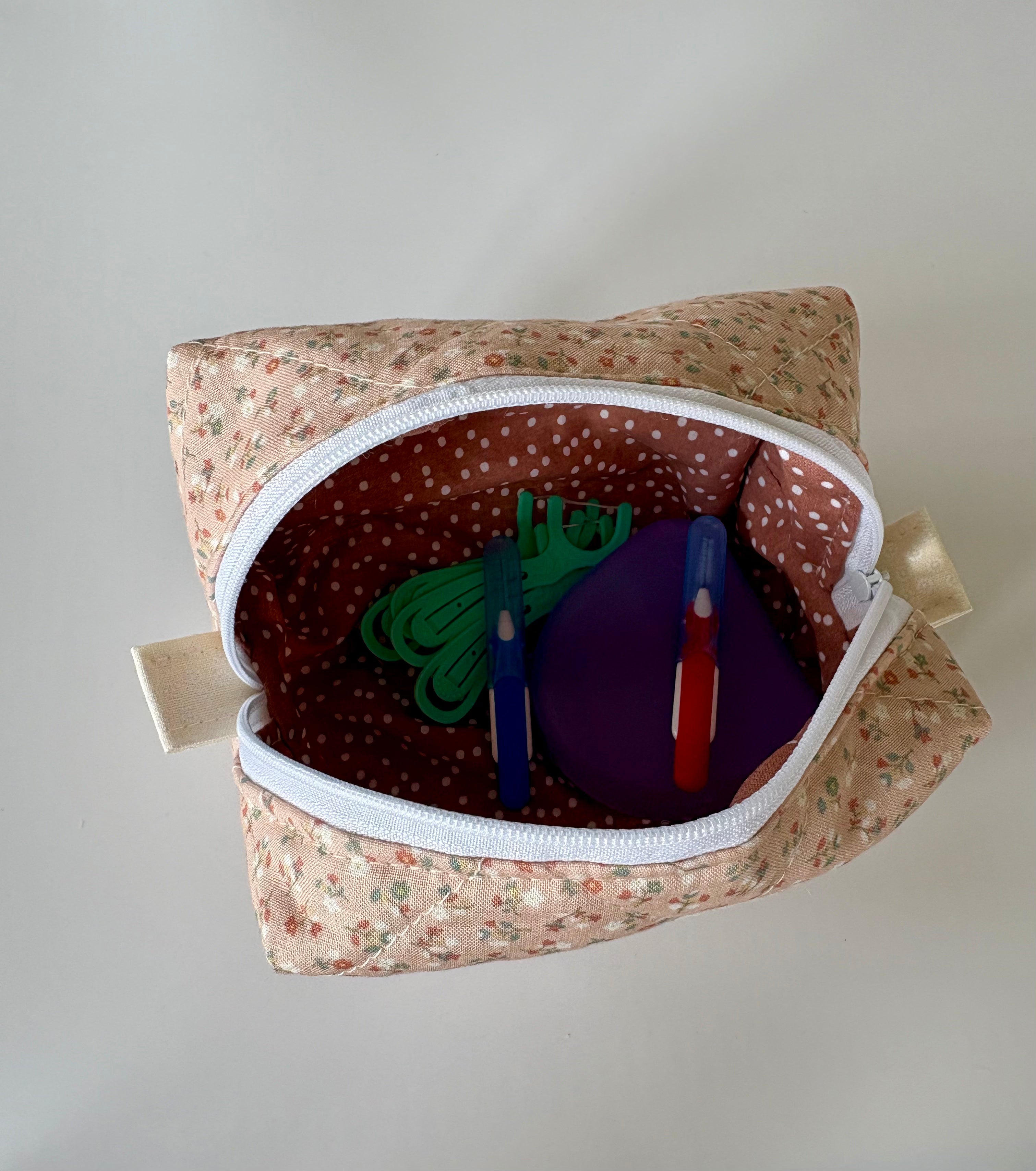 Mini Kosmetiktasche handgemacht – Lia Menou