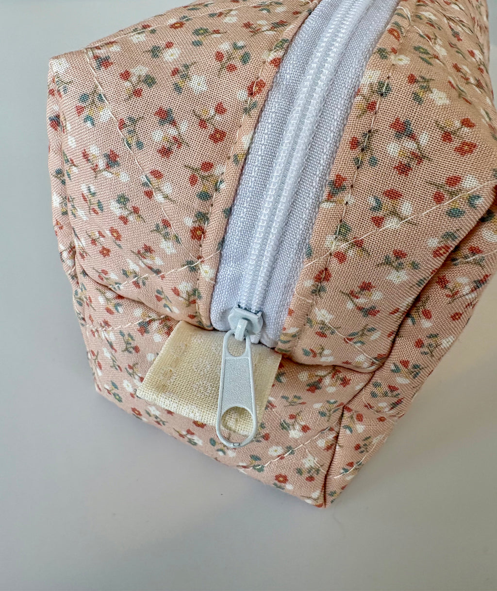 Mini Kosmetiktasche handgemacht – Lia Menou