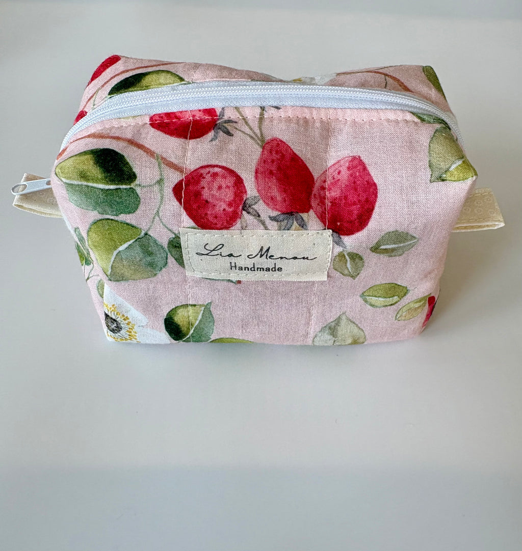 Mini Kosmetiktasche handgemacht – Lia Menou