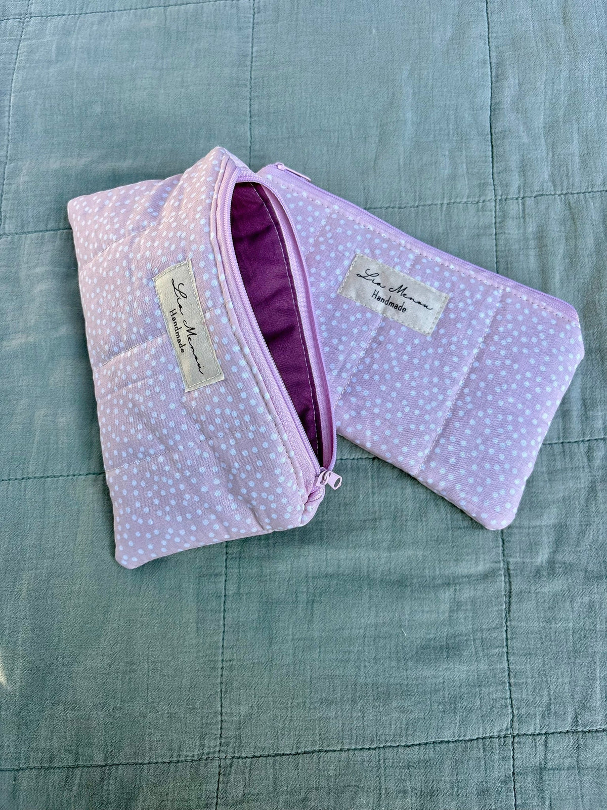 Brillenetui Bunte Blumen Magenta Liberty – Lia Menou Handmade